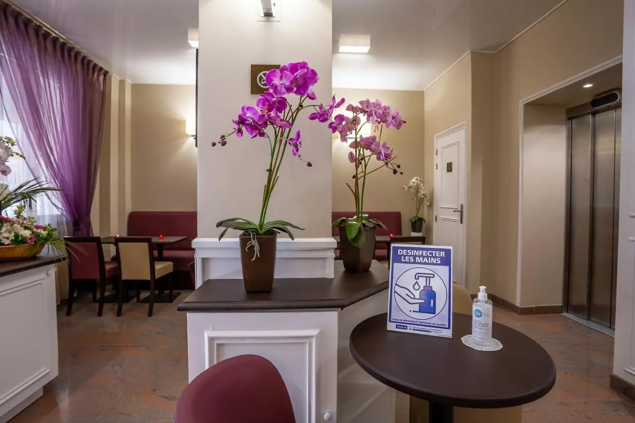 Vivaldi Hotel 3*